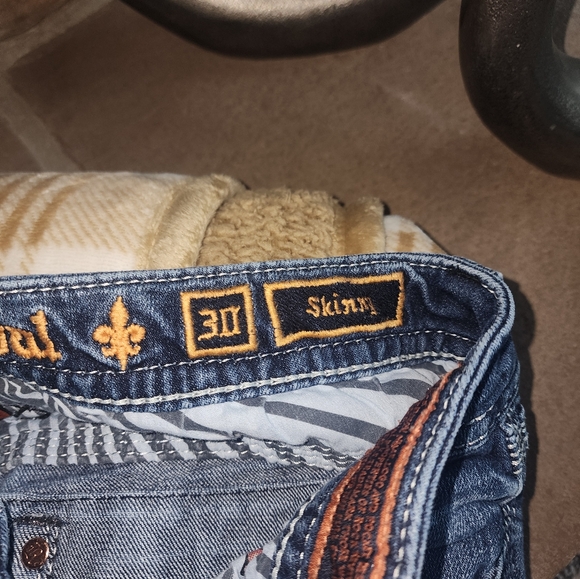 Jeans - Picture 2 of 2